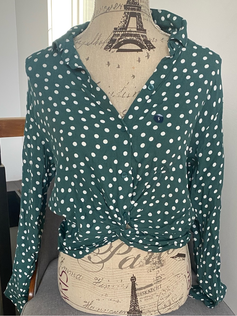 Abercrombie & Fitch Green Polka Dot Button-Down Blouse